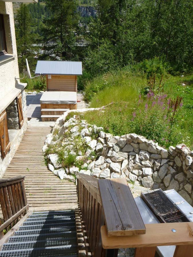 Chalet Les Melezes Bed & Breakfast Tignes Exterior foto